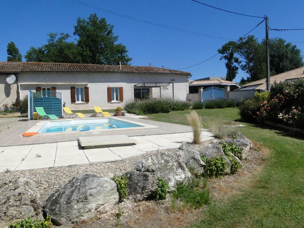 Le Gite Du Gueurlet Boresse-et-Martron Exterior foto